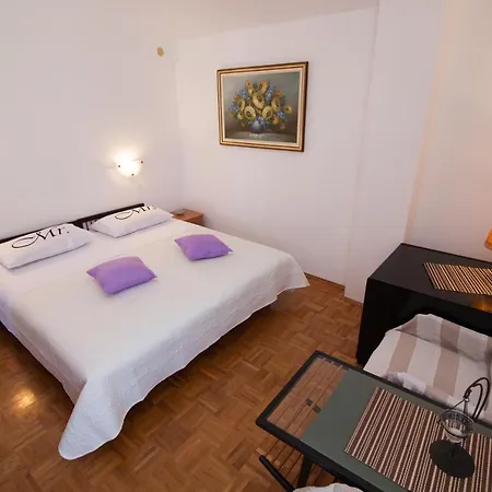 Apartment Apartman Kristina *
