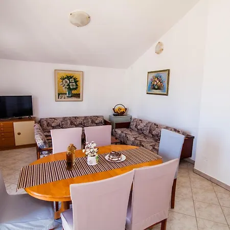Apartman Kristina Apartment Banjole