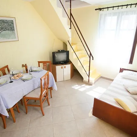 Apartman Kristina Apartment